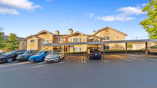 505 San Pasqual Valley 183, Escondido, CA 92027