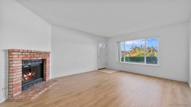 505 San Pasqual Valley 183, Escondido, CA 92027