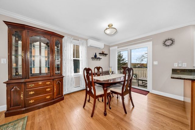 19 Kimball Ave, Ipswich, MA 01938