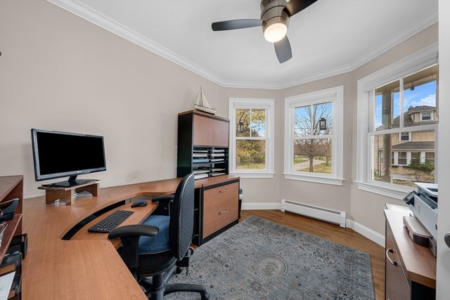 19 Kimball Ave, Ipswich, MA 01938