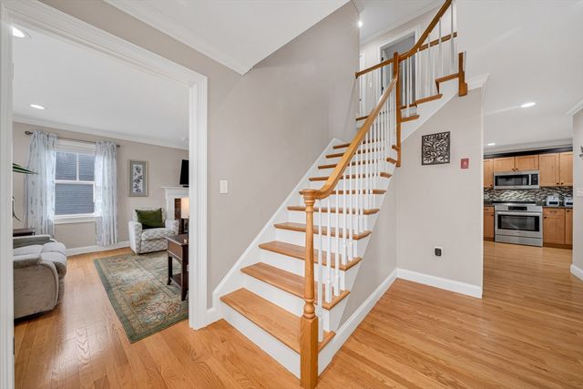 19 Kimball Ave, Ipswich, MA 01938