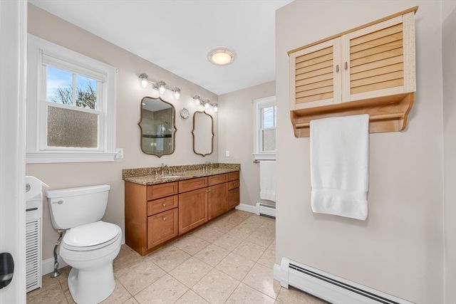19 Kimball Ave, Ipswich, MA 01938