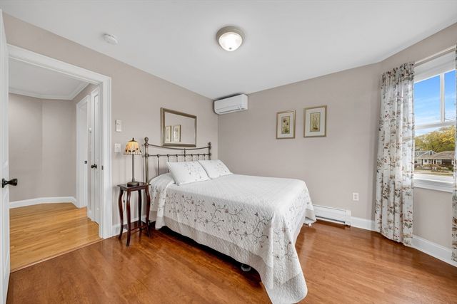 19 Kimball Ave, Ipswich, MA 01938