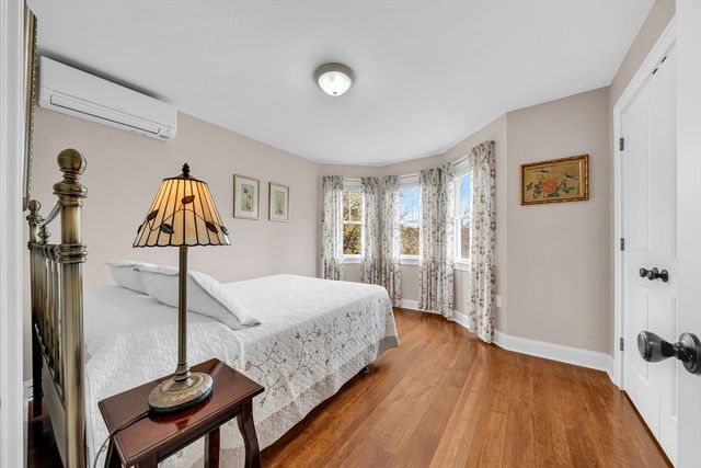 19 Kimball Ave, Ipswich, MA 01938