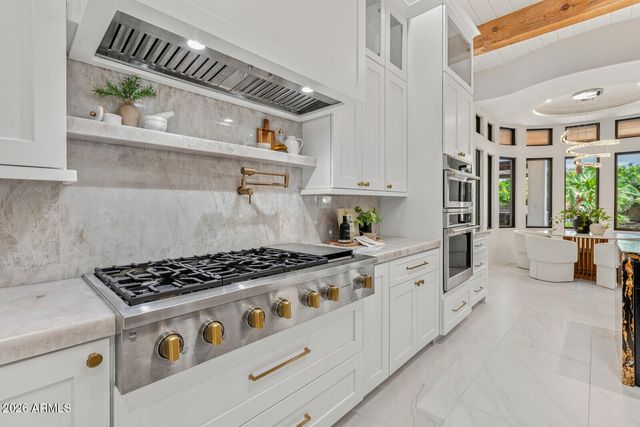 6700 E MALCOMB Drive, Paradise Valley, AZ 85253