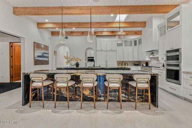 6700 E MALCOMB Drive, Paradise Valley, AZ 85253