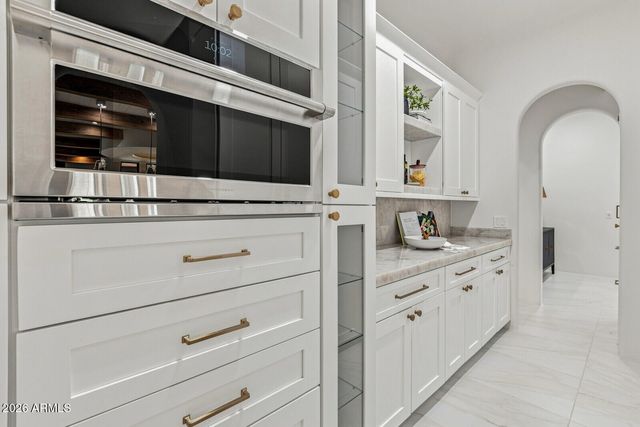 6700 E MALCOMB Drive, Paradise Valley, AZ 85253