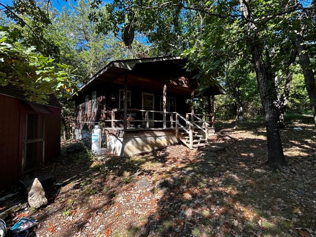 105 Mimosa Street, Branson, MO 65616