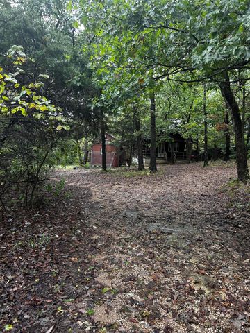 105 Mimosa Street, Branson, MO 65616