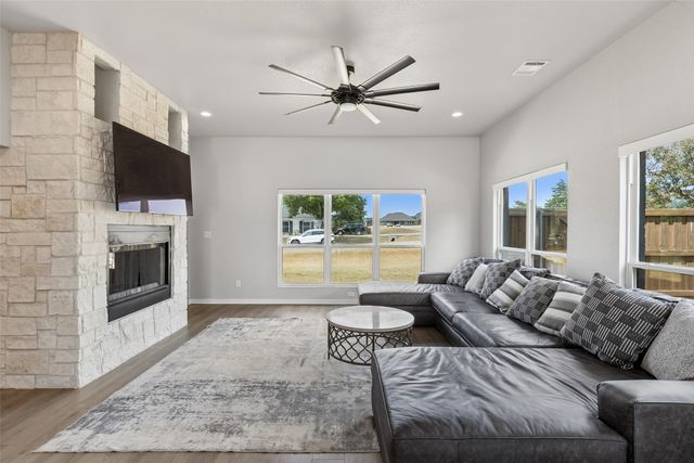 1122 Redbud Street, Celina, TX 75009