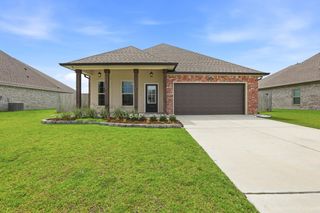 269 Pond Dr, Thibodaux, LA 70301