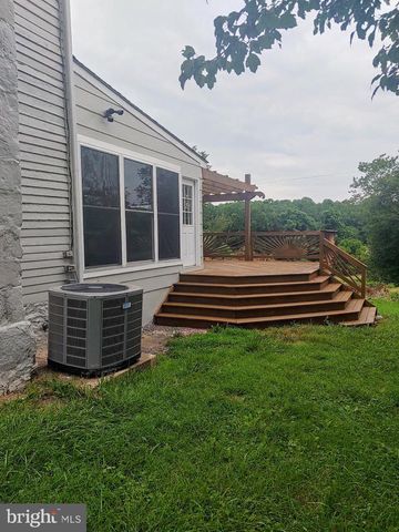 13506 TEAR JAMES TRL, Amissville, VA 20106