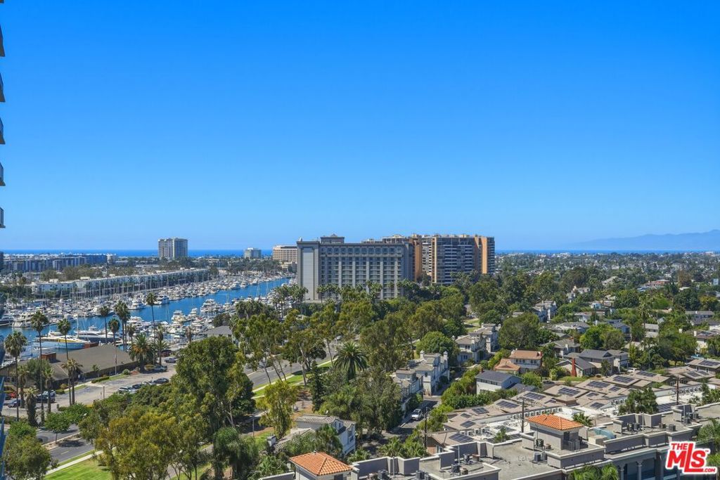 13700 Marina Pointe Drive 1411, Marina Del Rey, CA 90292 — photo 3