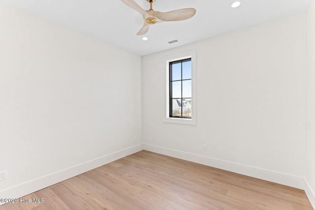 103 Dragonfly Lane, Hampstead, NC 28443