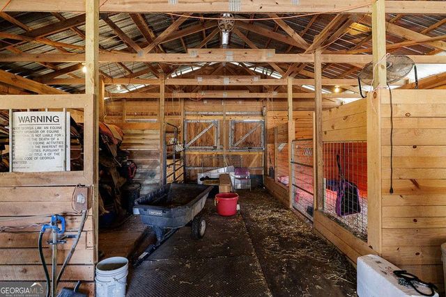 1410 Old Bishop Road, Bishop, GA 30621