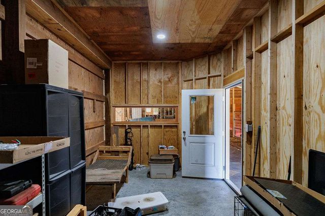 1410 Old Bishop Road, Bishop, GA 30621