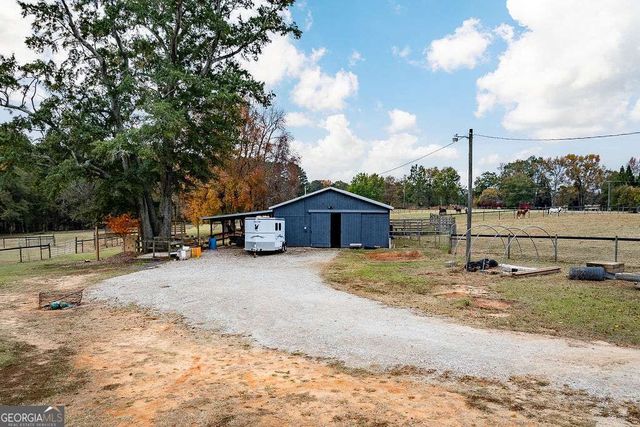 1410 Old Bishop Road, Bishop, GA 30621