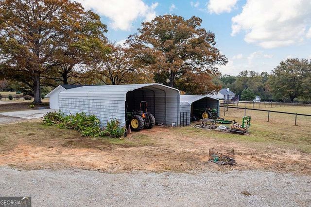 1410 Old Bishop Road, Bishop, GA 30621