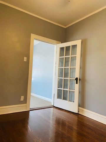 8042 S Hermitage Avenue 2, Chicago, IL 60620