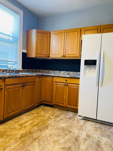 8042 S Hermitage Avenue 2, Chicago, IL 60620