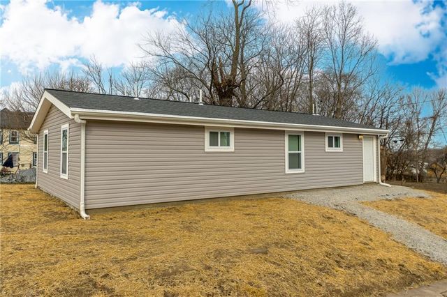 2023 College Avenue, Kansas City, MO 64129