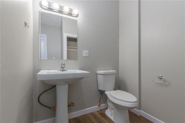 2023 College Avenue, Kansas City, MO 64129