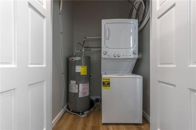 2023 College Avenue, Kansas City, MO 64129