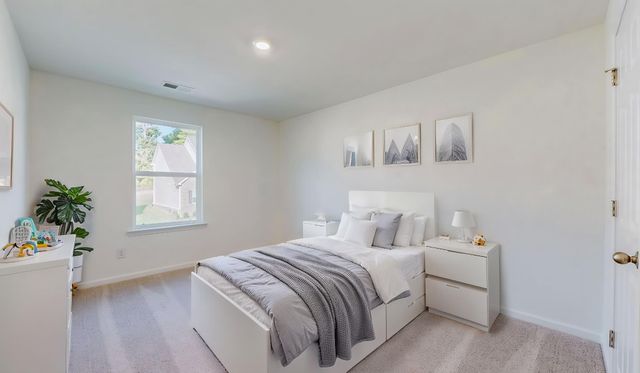 156 Hampshire Way, White House, TN 37188