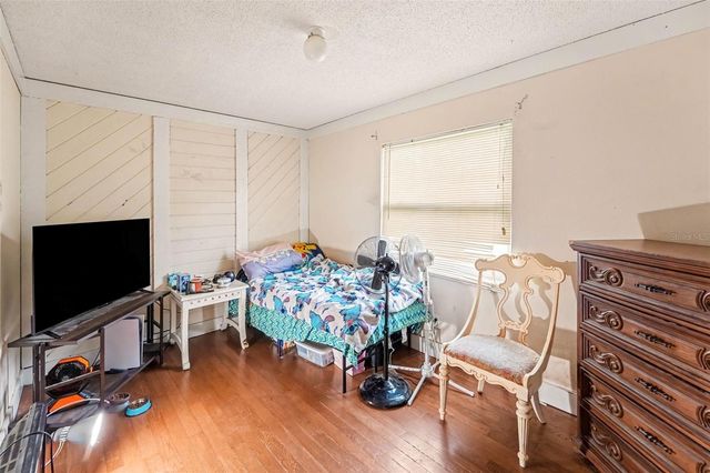 7991 ABERDEEN CIRCLE, Largo, FL 33773