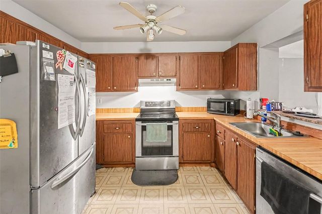 7991 ABERDEEN CIRCLE, Largo, FL 33773