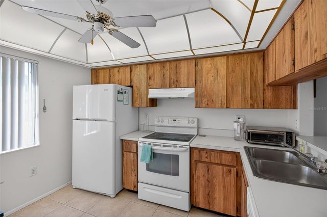 208 CYPRESS COURT, Oldsmar, FL 34677