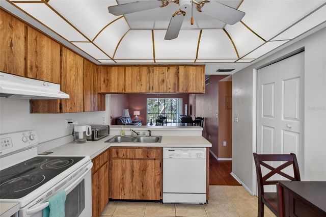 208 CYPRESS COURT, Oldsmar, FL 34677