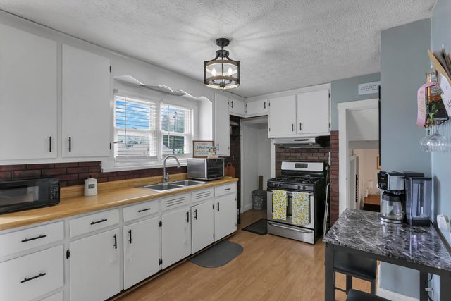 954 Woodlawn Avenue, Newark, OH 43055
