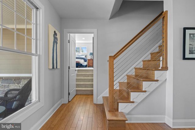 746 WESTWIND DR, Berwyn, PA 19312