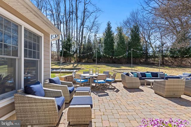 746 WESTWIND DR, Berwyn, PA 19312