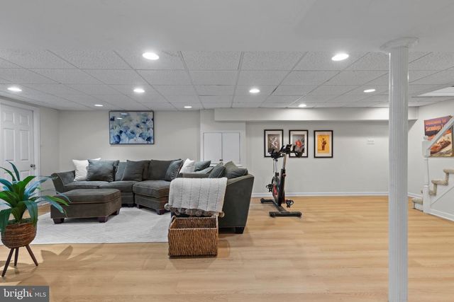 746 WESTWIND DR, Berwyn, PA 19312