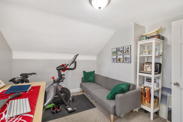 21910 Elizabeth Street, St Clair Shores, MI 48080