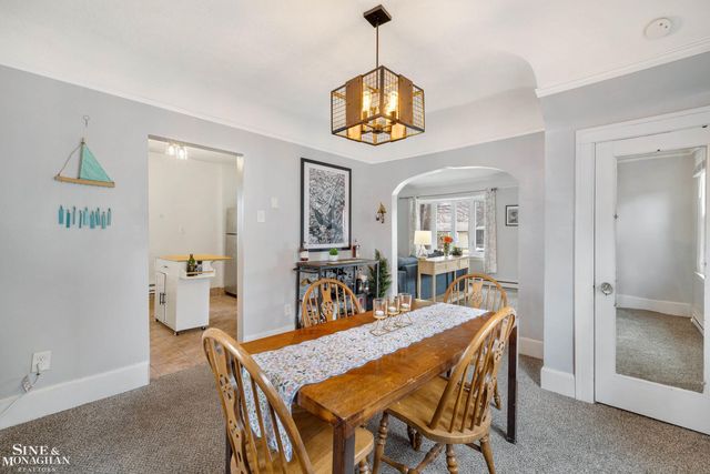 21910 Elizabeth Street, St Clair Shores, MI 48080