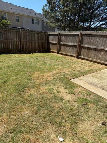 629 Oakside Place, Acworth, GA 30102