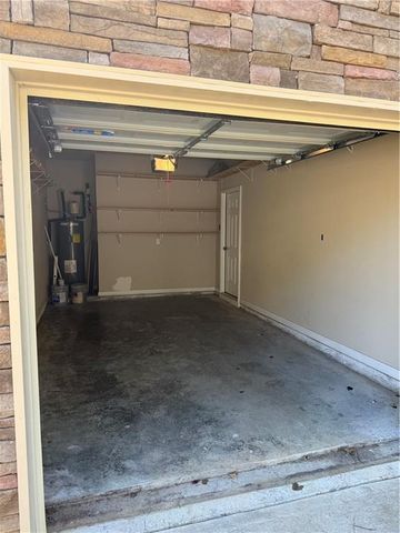 629 Oakside Place, Acworth, GA 30102