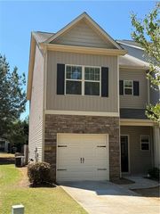 629 Oakside Place, Acworth, GA 30102