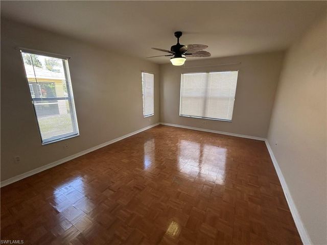 427 SE 16th ST, Cape Coral, FL 33990