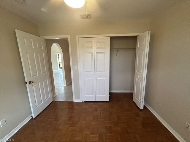 427 SE 16th ST, Cape Coral, FL 33990