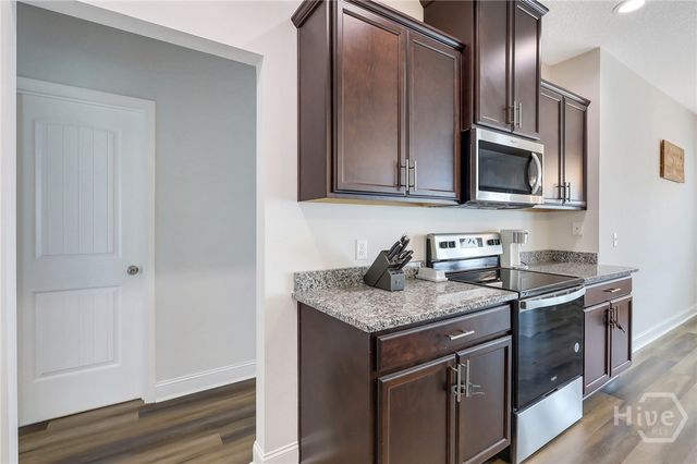 9 St Johns Ct E, Ludowici, GA 31316