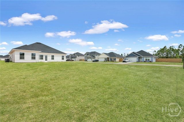 9 St Johns Ct E, Ludowici, GA 31316