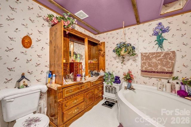 488 Wards Branch Road, Sugar Grove, NC 28679