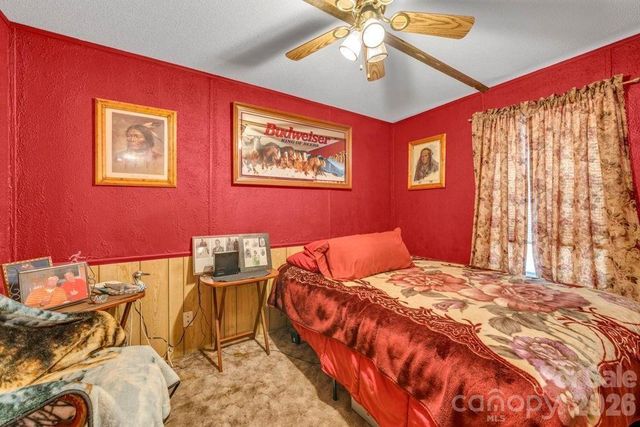 488 Wards Branch Road, Sugar Grove, NC 28679