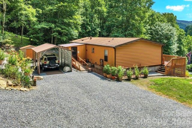 488 Wards Branch Road, Sugar Grove, NC 28679
