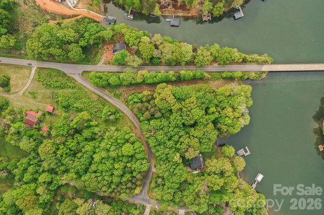 3618 Tee Street, Sherrills Ford, NC 28673