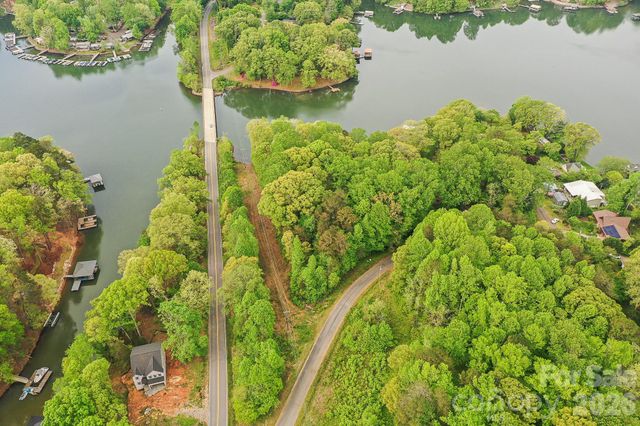 3618 Tee Street, Sherrills Ford, NC 28673